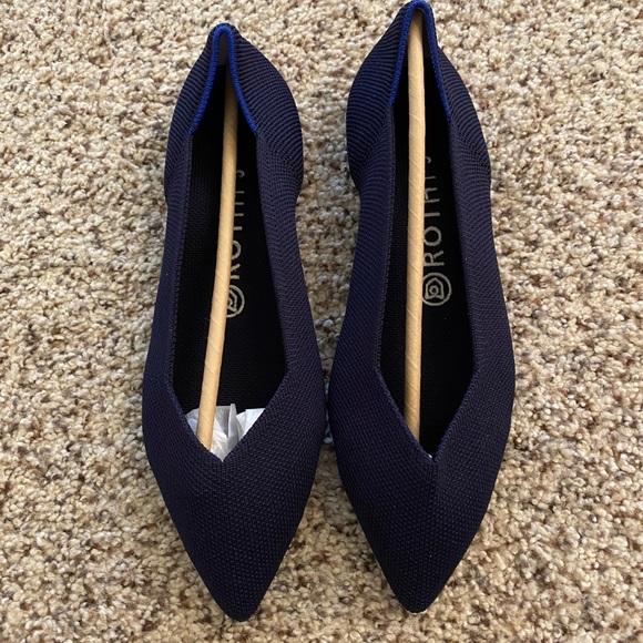 Brand New Navy Rothy’s Shoes Size 8 - Picture 2 of 4